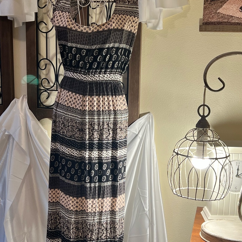 Soft and Sexy by American Eagle Outfitters Elegant Black and Cream Maxi Dress